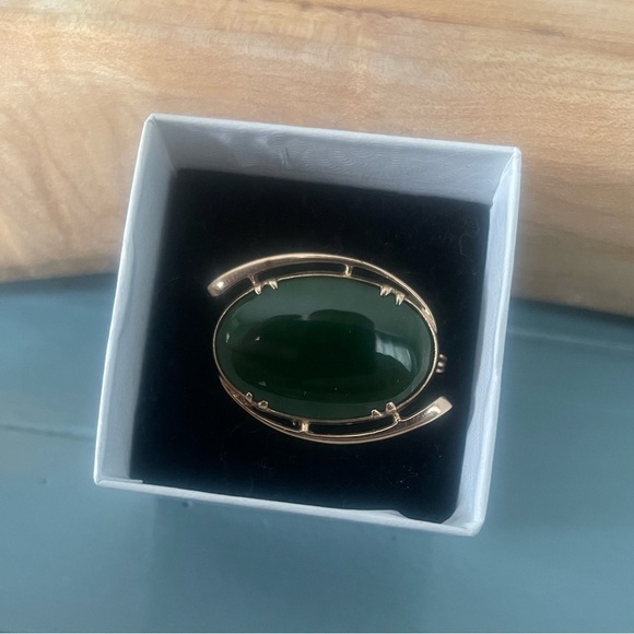 Antique Nephrite Jade 9K Brooch - Picture 12 of 15
